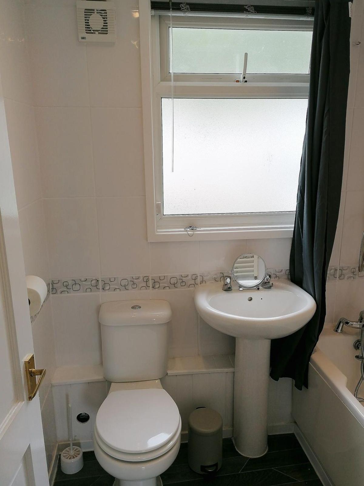 Beach Vista Apartment Three In บาร์มัธ ภายนอก รูปภาพ